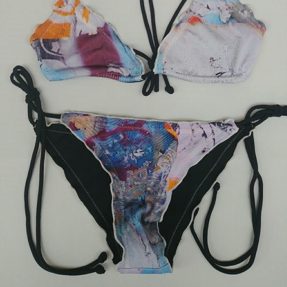 Graffinis designer swimsuit - Picture 2 of 2